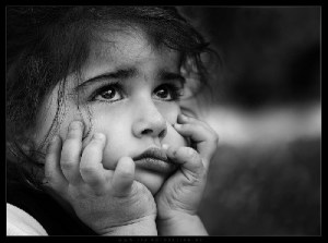 b-393028-üzgün_kız_çocuğu[1]