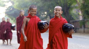 buddhist-monks-large-569x315[1]