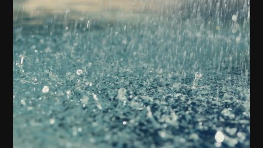 gok-gurultulu-yagmur-sesi-10-saat_8393803-360660_1280x720[1]