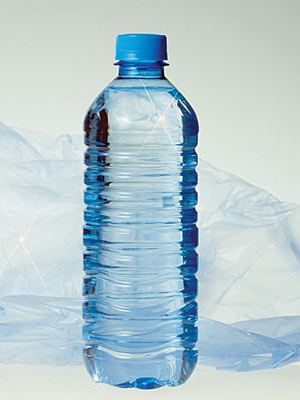 dus-alirken-gote-pet-sise-girmesi_1592281