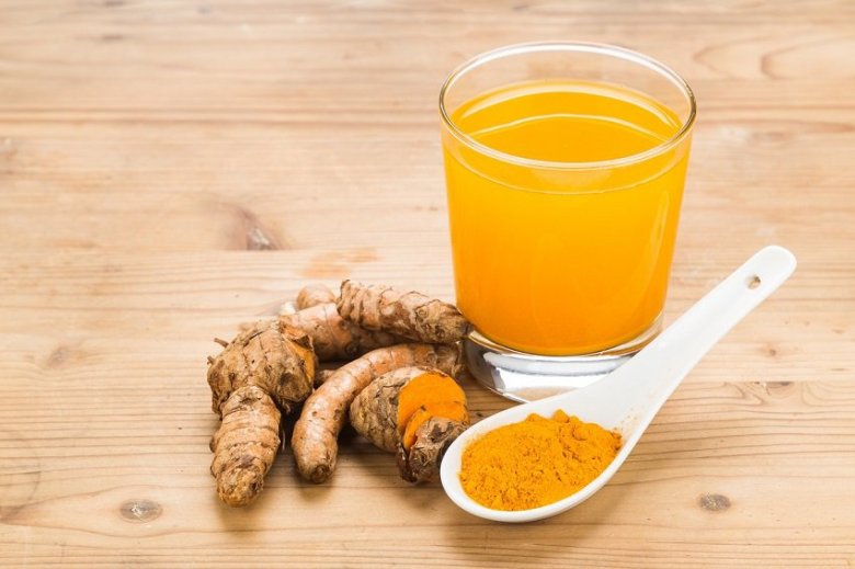 Drink-Warm-Turmeric-Water-in-the-Morning[1]