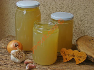 kemik-suyu-resimli-yemek-tarifi(8)[1]