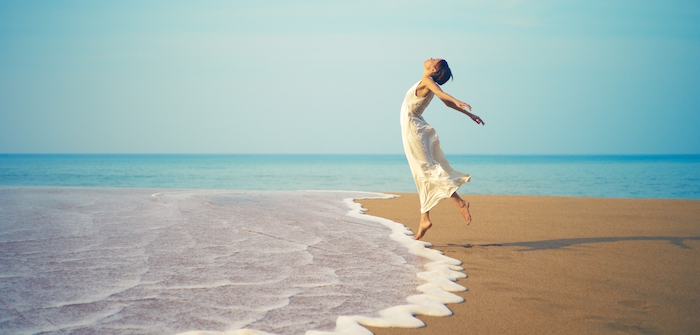 Girl-On-Beach-Web[1]