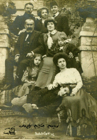 sakir-pasa-ve-ailesi[1]