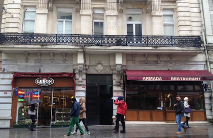 istanbul-eski-apartmanlar-hidivyal[1]